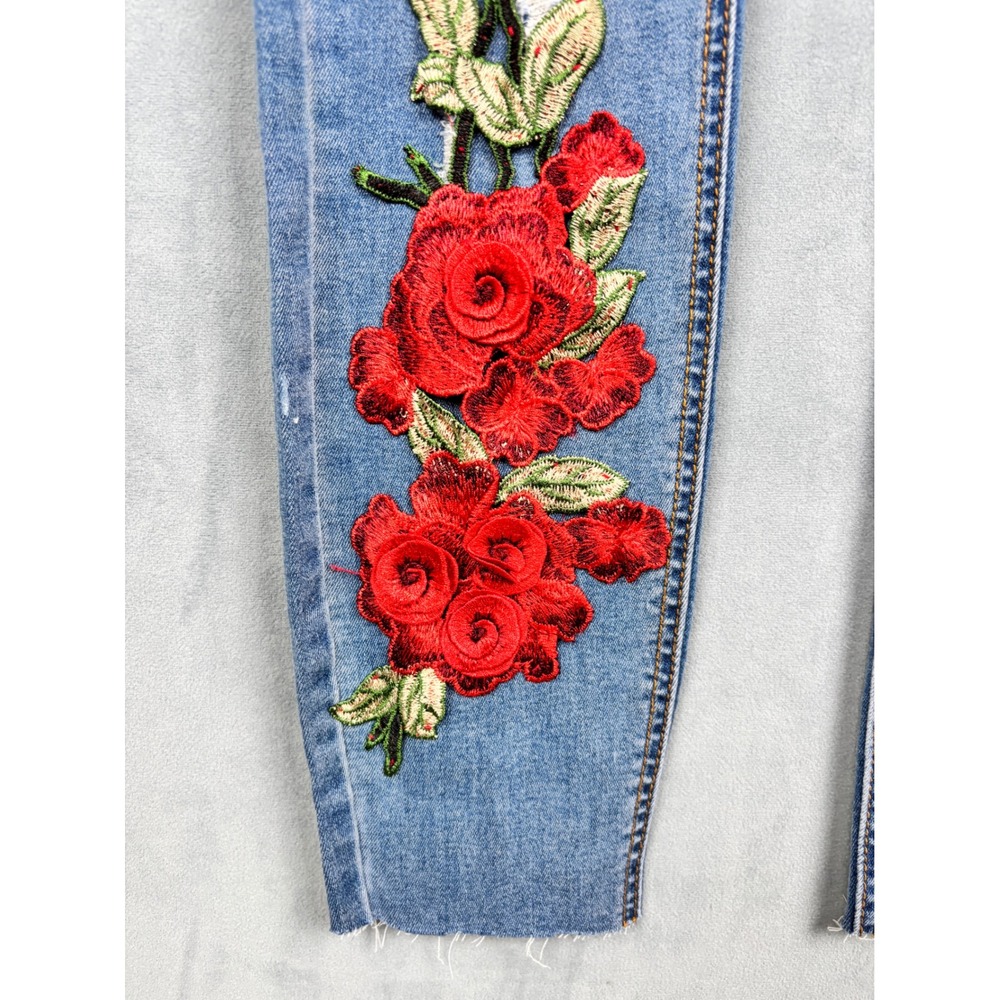 Venus Floral Embroidered Rose Skinny Jeans Medium Wash Raw Hem Size 4 - Picture 4 of 13